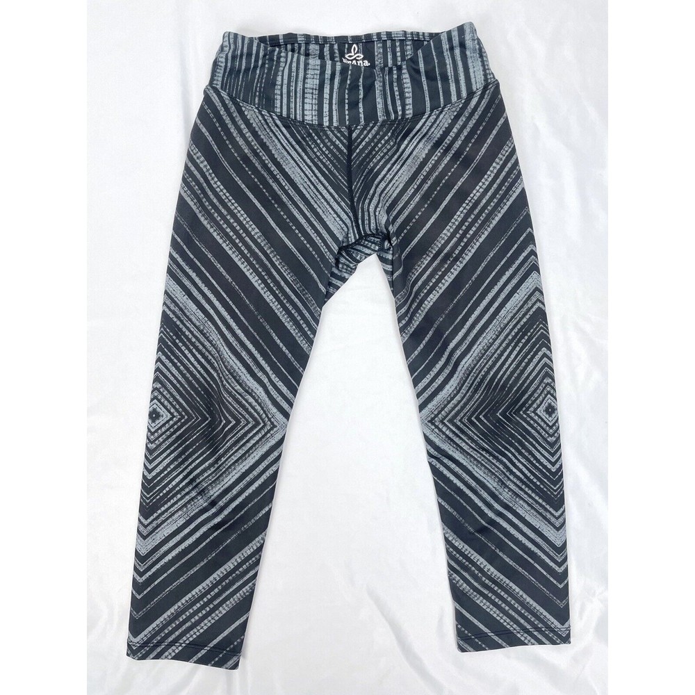 Prana Women XS‎ Roxanne Gray Black Striped Athletic Capri Leggings